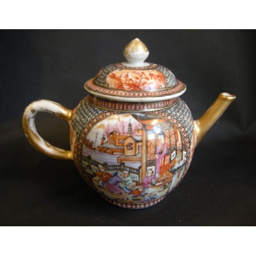 Tea pot famille rose porcelain